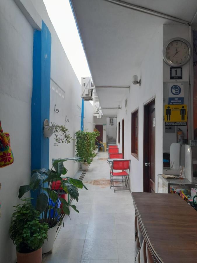 Hotel Isla Capri Момпос Экстерьер фото